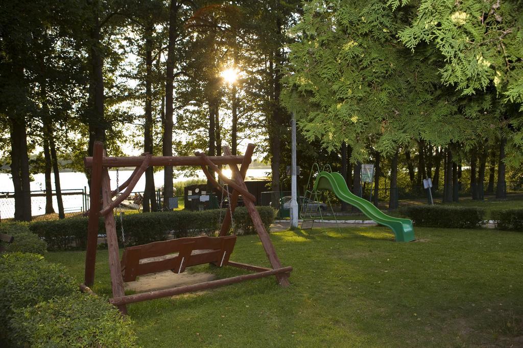 Osrodek Wypoczynkowy Dolomity Ξενοδοχείο Jedwabno Εξωτερικό φωτογραφία